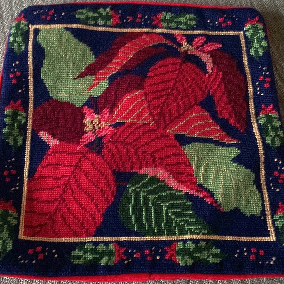 Two Christmas Holiday Pillow Covers - Picture 3 of 13
